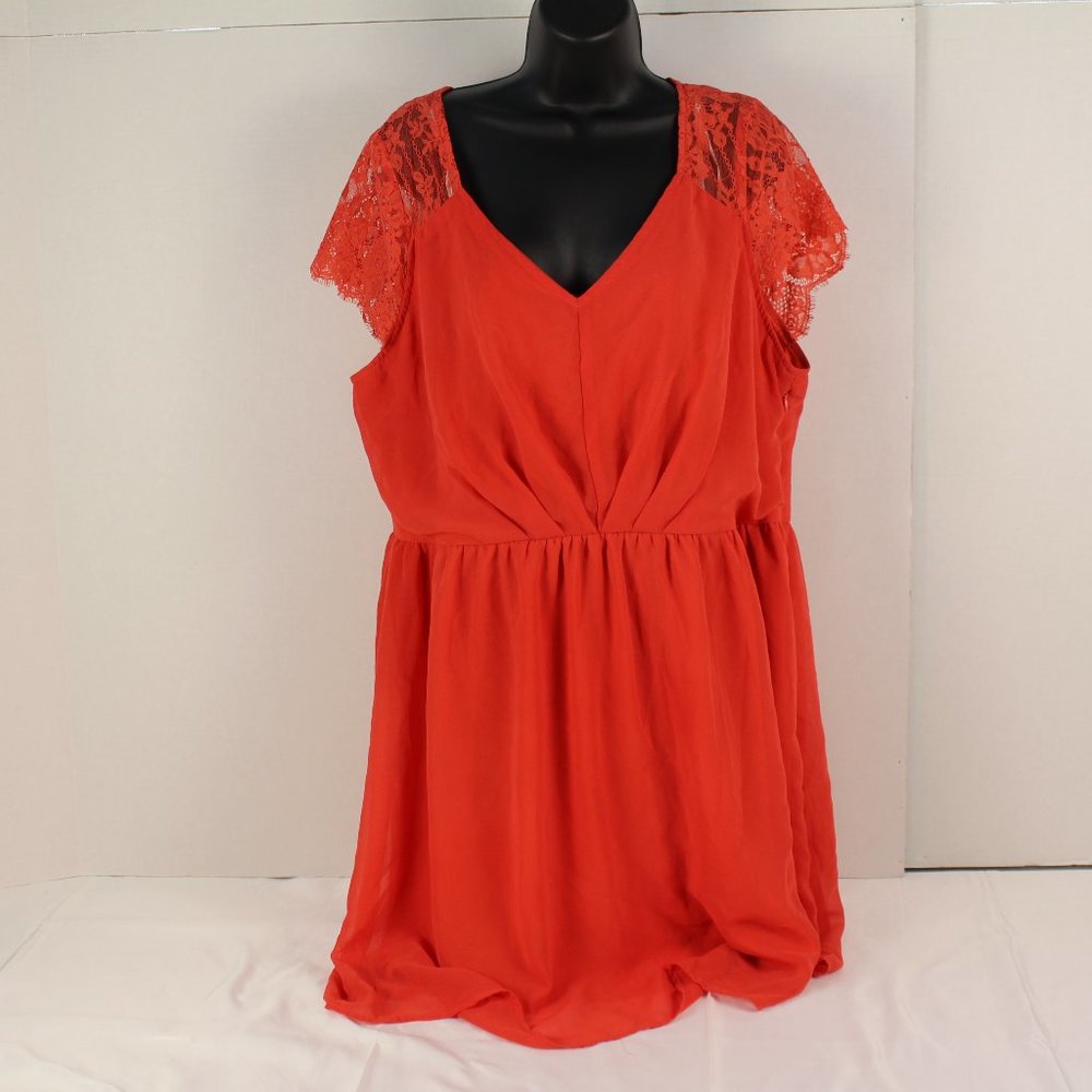 Ladies FOREVER 21 Dress